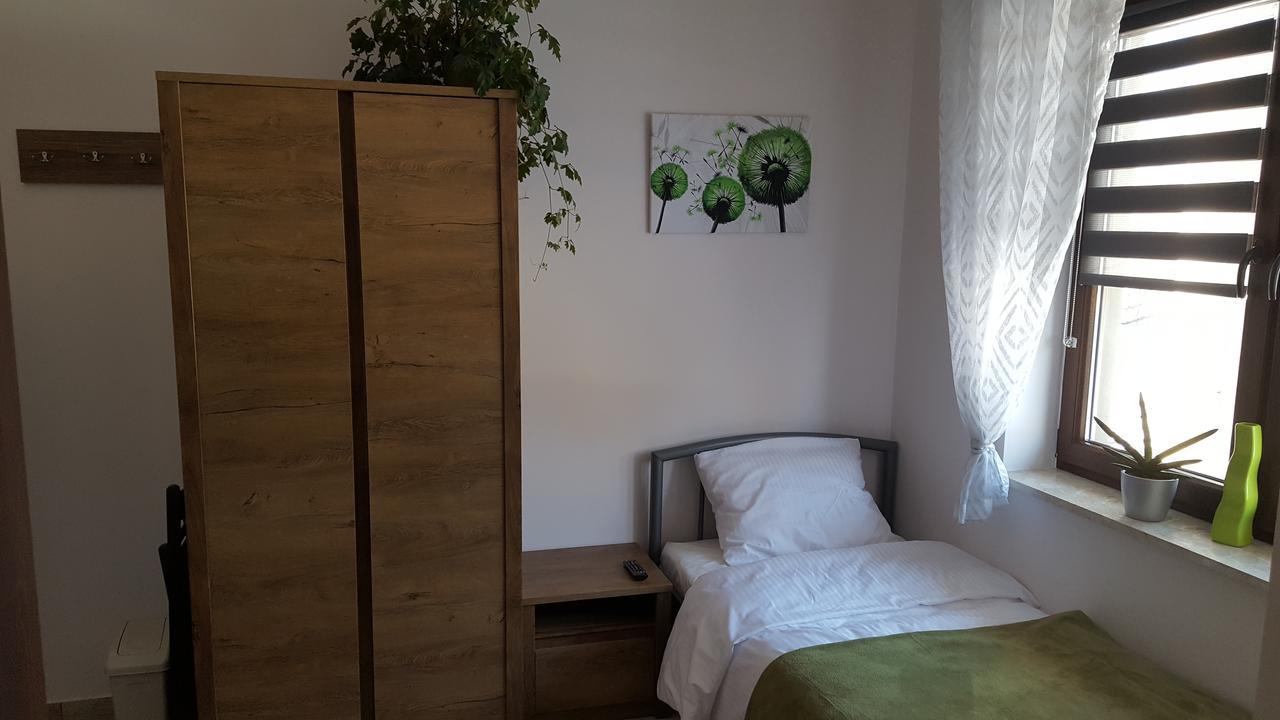 Dobranocka Appartement Kalen Buitenkant foto